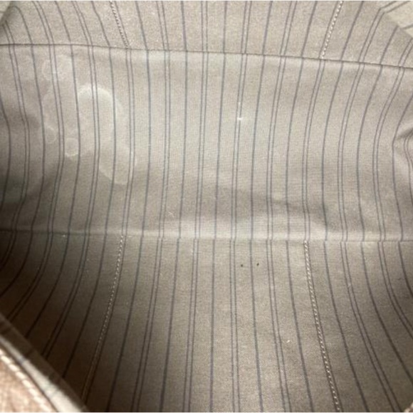 Louis Vuitton Empreinte Artsy MM in Ombre Brown - Picture 9 of 13